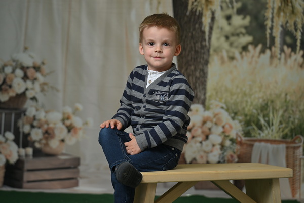 0009 Carbni Svet Plus Konjarnik