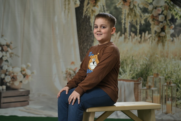 0276 Carbni Svet Plus Konjarnik