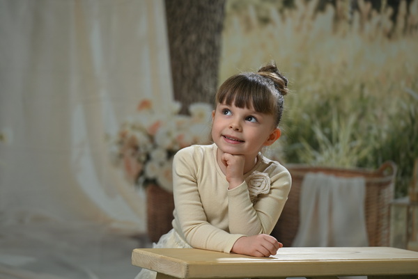 0285 Carbni Svet Plus Konjarnik