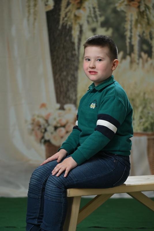 0294 Carbni Svet Plus Konjarnik